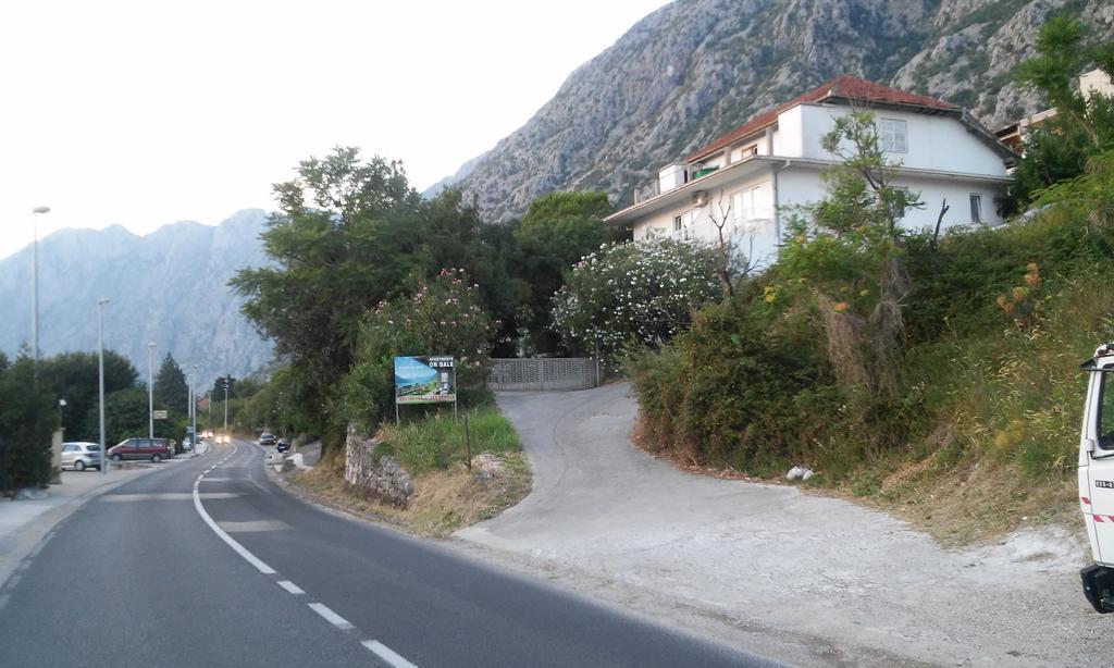 Apartment Vukanic Kotor Extérieur photo
