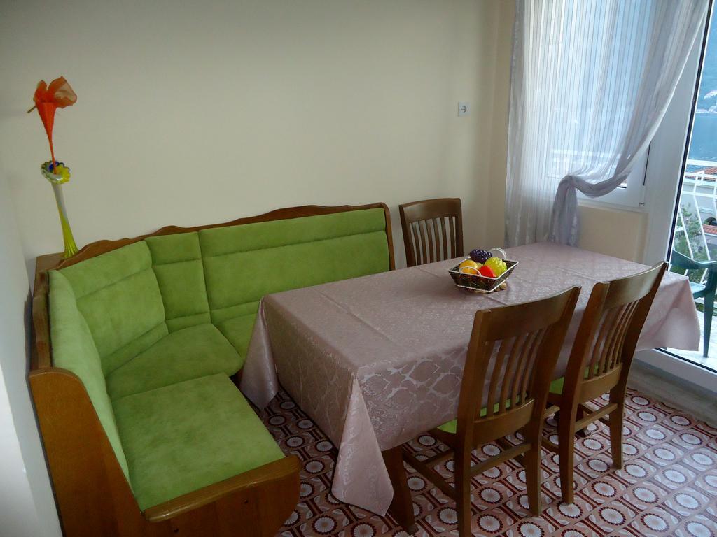 Apartment Vukanic Kotor Chambre photo